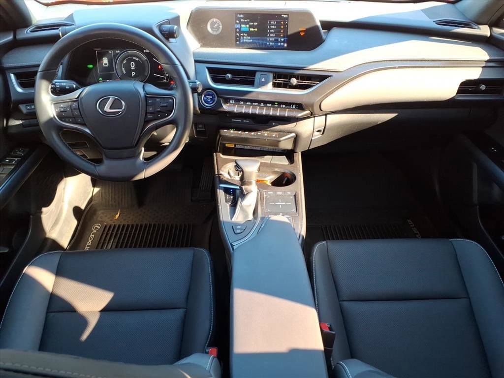 Used 2022 Red Lexus UX 250h image 8