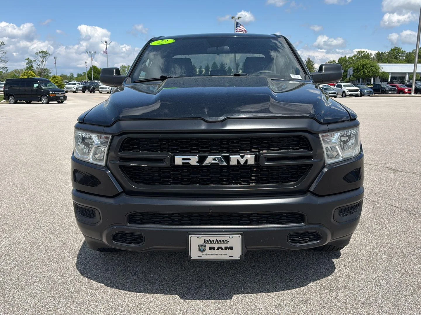 Used 2022 Diamond Black Crystal Pearlcoat Ram Tradesman image 13
