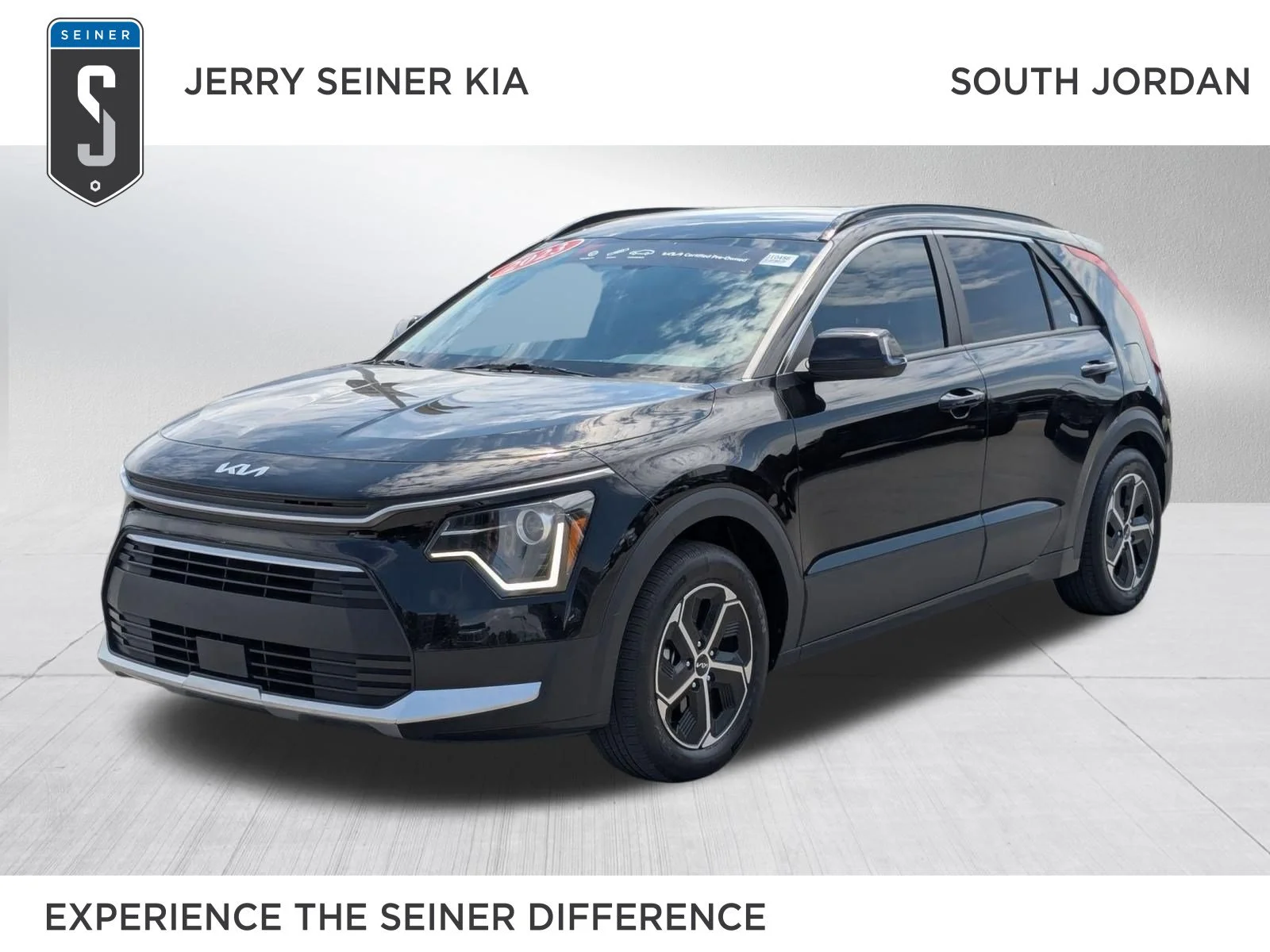 Used 2023 Aurora Black Pearl Kia EX image 1