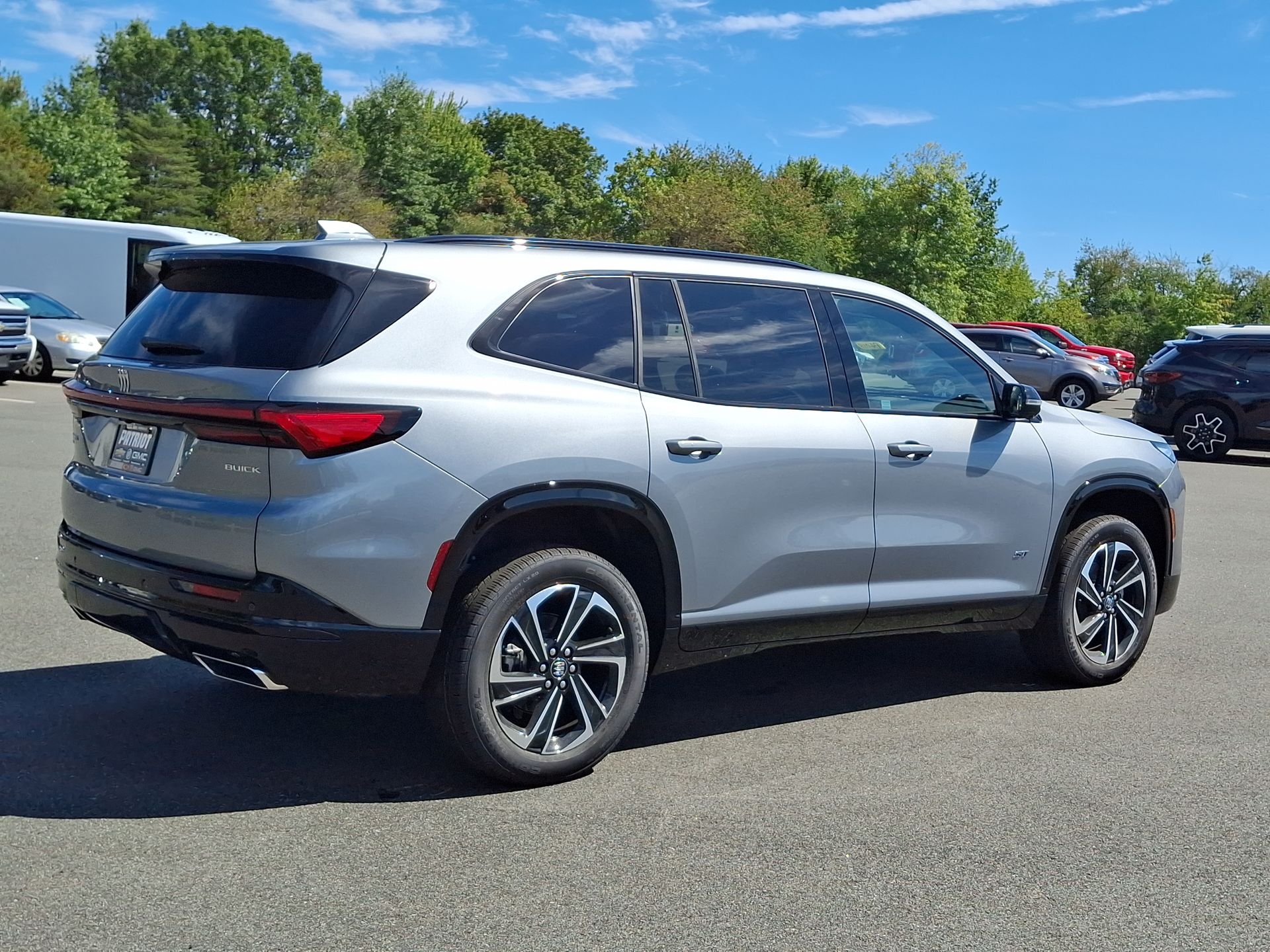 2026 Buick Enclave Sport Touring - Photo 43
