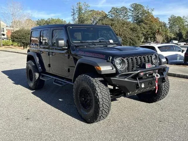 New 2026 Black Clear-Coat Exterior Paint Jeep Rubicon image 3
