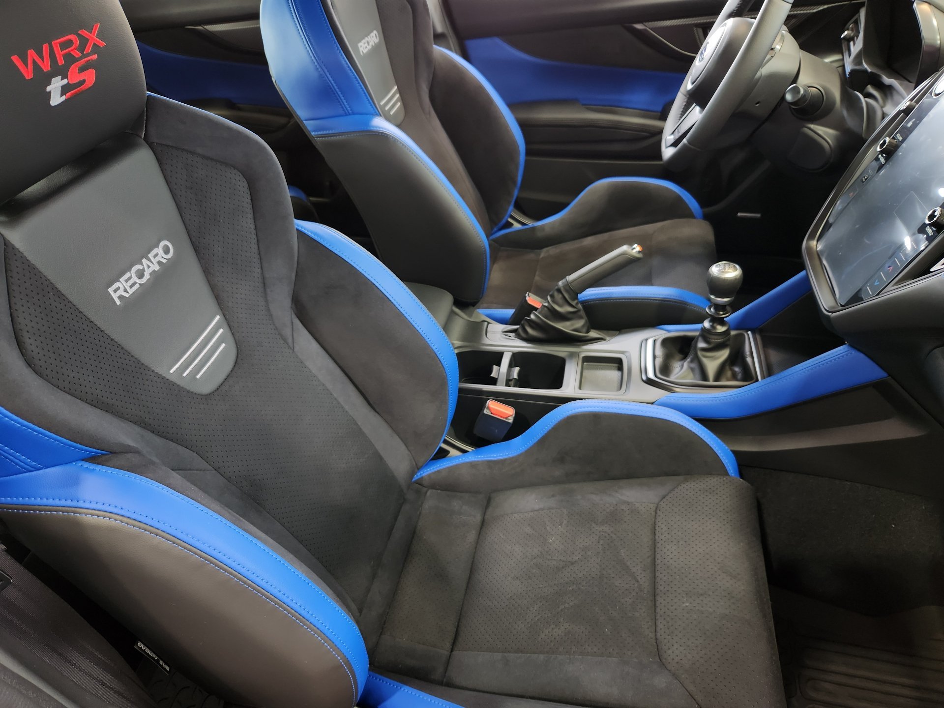 2026 Subaru WRX tS - Photo 8