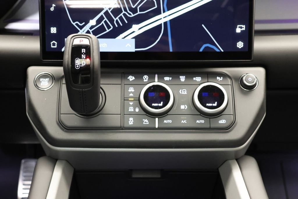 New 2026 Carpathian Grey LAND ROVER V8 image 20