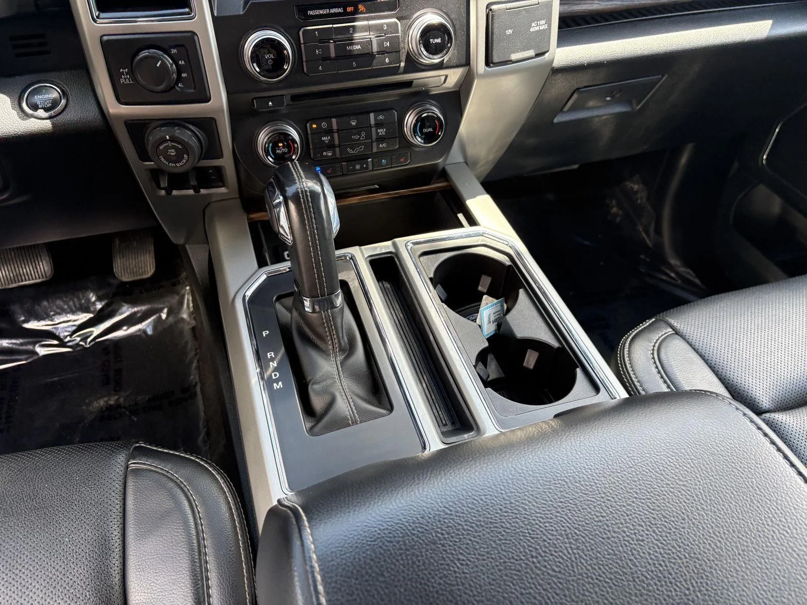 Used 2018 Magnetic Ford LARIAT image 15