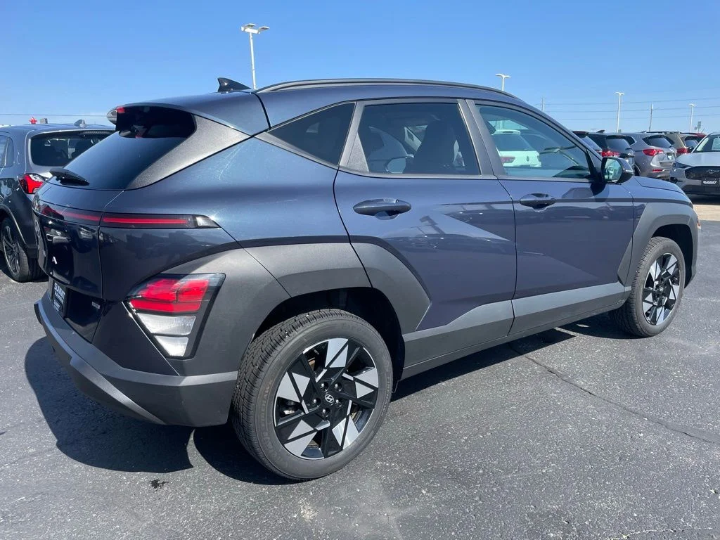 Used 2024 Denim Blue Pearl Hyundai SEL image 3