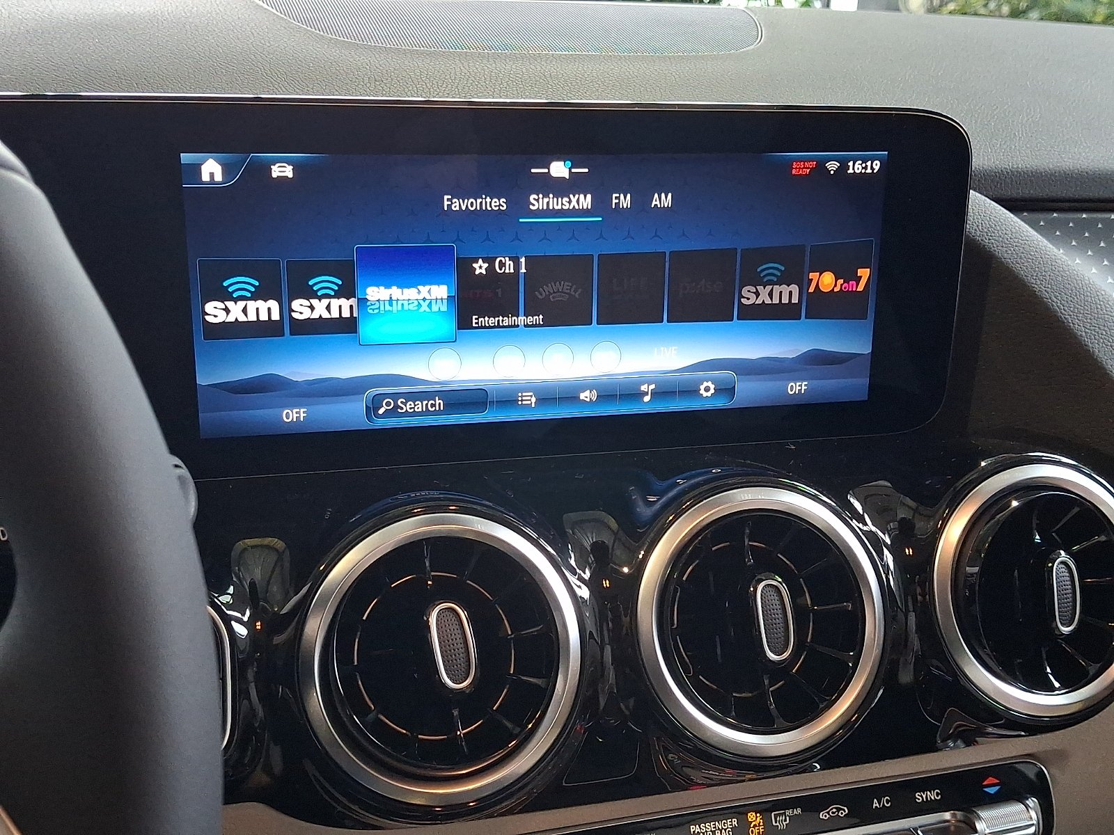 New 2026 Polar White Mercedes-Benz GLA 250 image 11