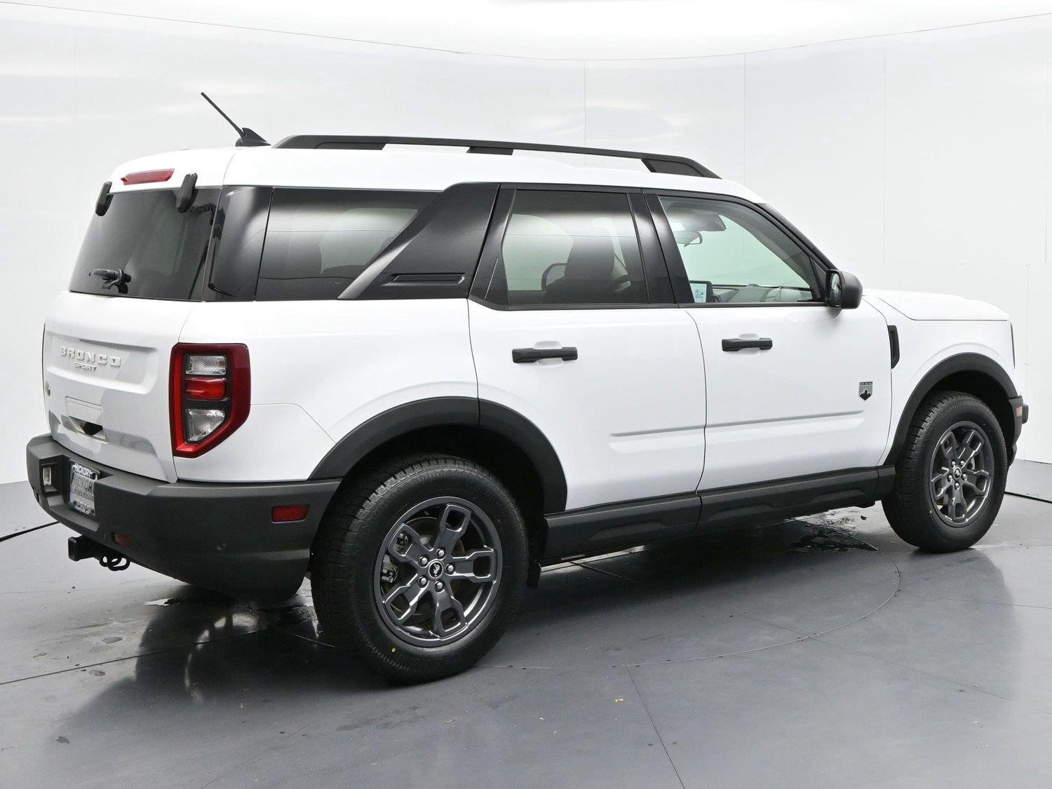 Used 2023 Oxford White Ford Big Bend image 7