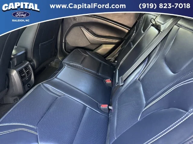 Used 2025 White Ford Premium image 18