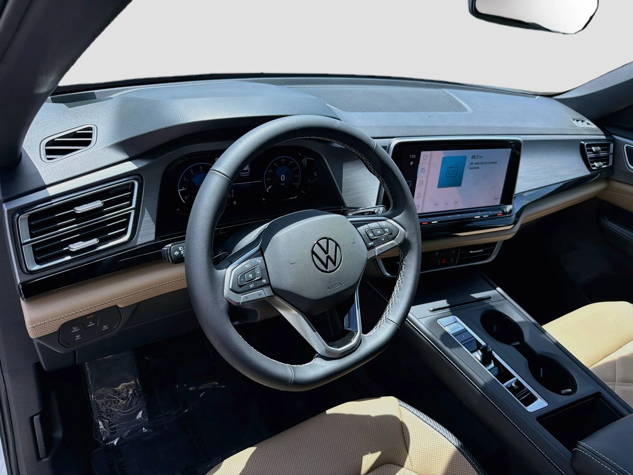 New 2026 White Pearl Volkswagen 2.0T SE image 24