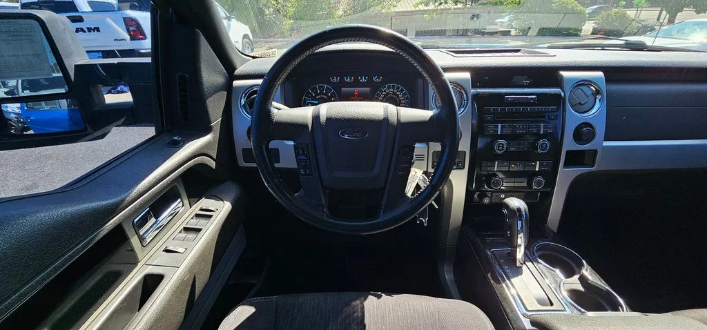 Used 2011 Blue Flame Metallic Ford FX4 image 22