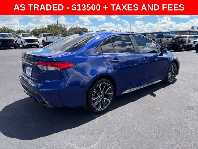 Used 2020 Blue Toyota SE image 6