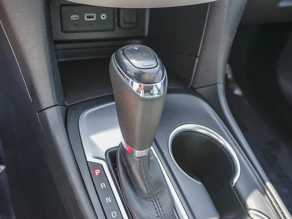 Used 2020 Silver Chevrolet LS image 22