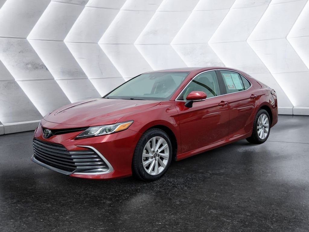 Used 2022 Red Toyota LE image 3