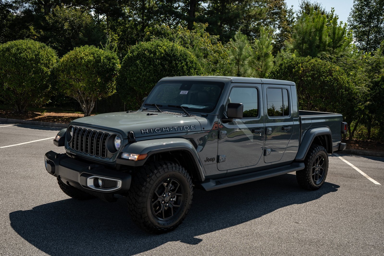2025 Jeep Gladiator Sport photo 3