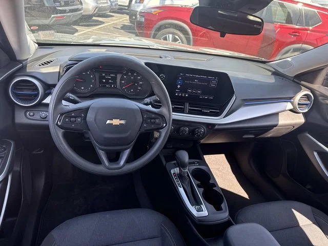 Used 2025 Gray Chevrolet LS image 16