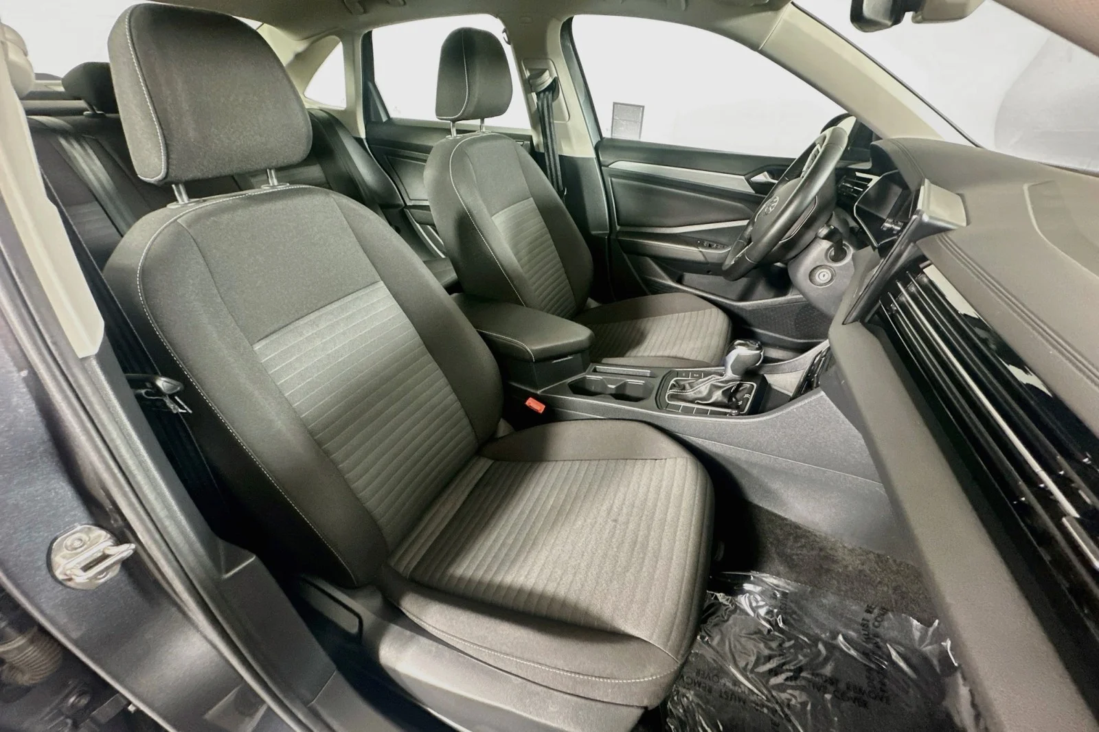 Used 2025 Platinum Gray Metallic Volkswagen S image 8