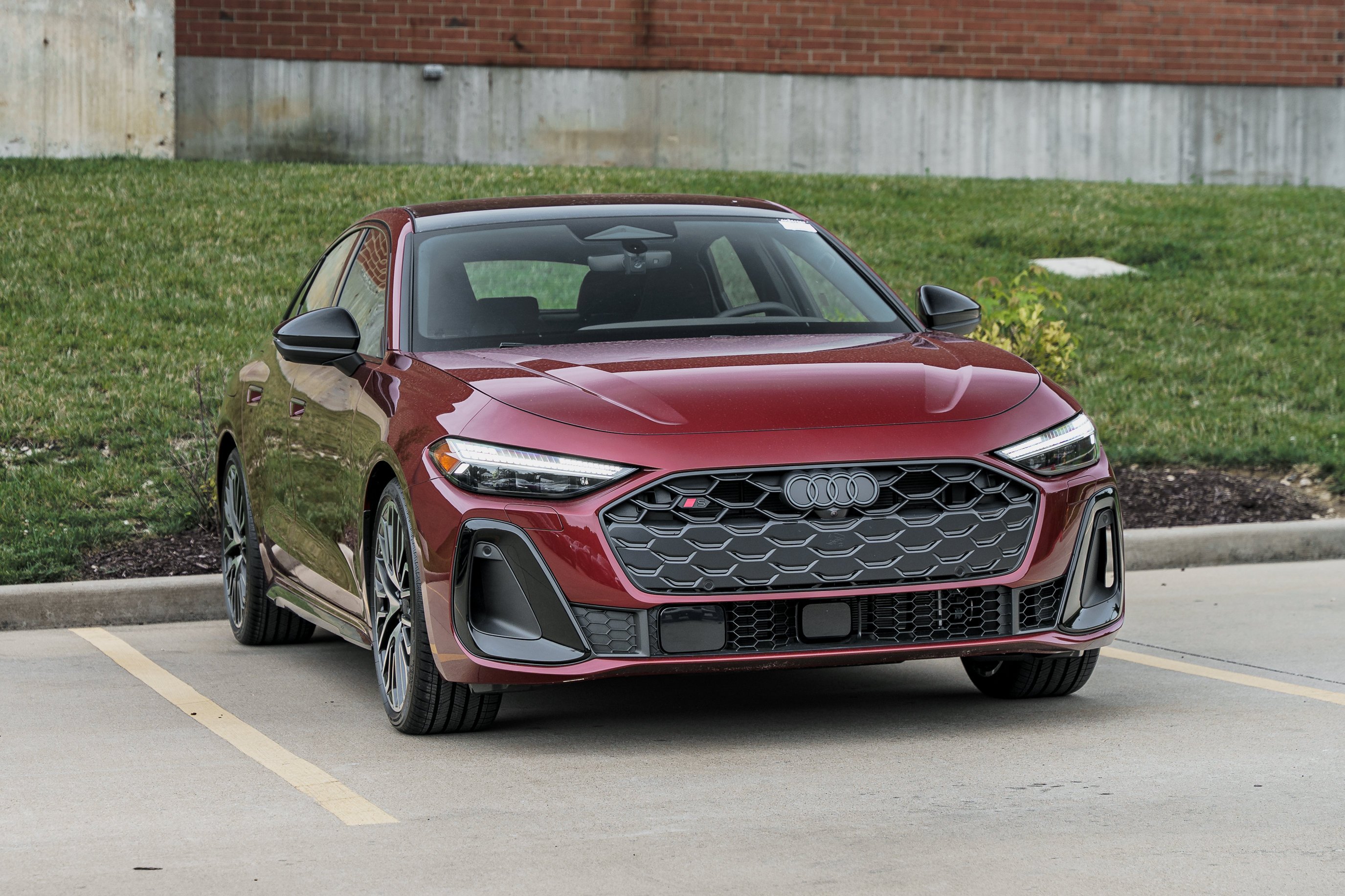 New 2026 GRENADINE RED Audi Prestige image 2