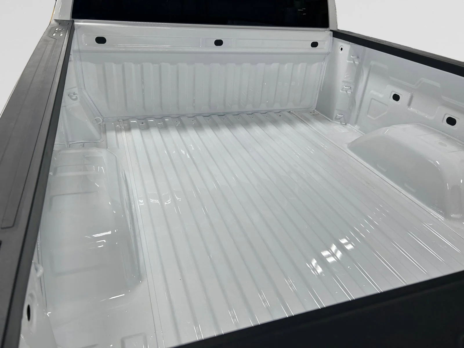 New 2026 Summit White GMC Elevation image 10