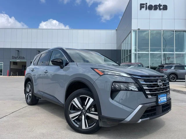 2024 Nissan Rogue SL