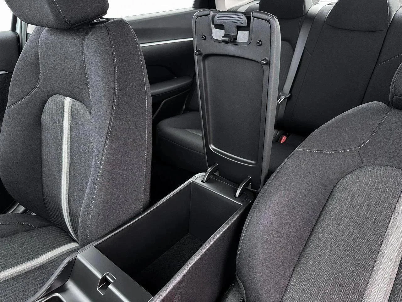 New 2026 Serenity White Pearl Hyundai SE image 18