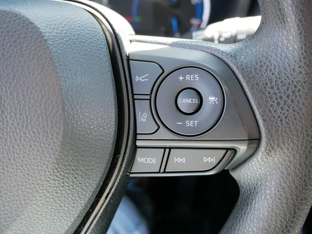 Used 2025 Silver Toyota XLE image 26