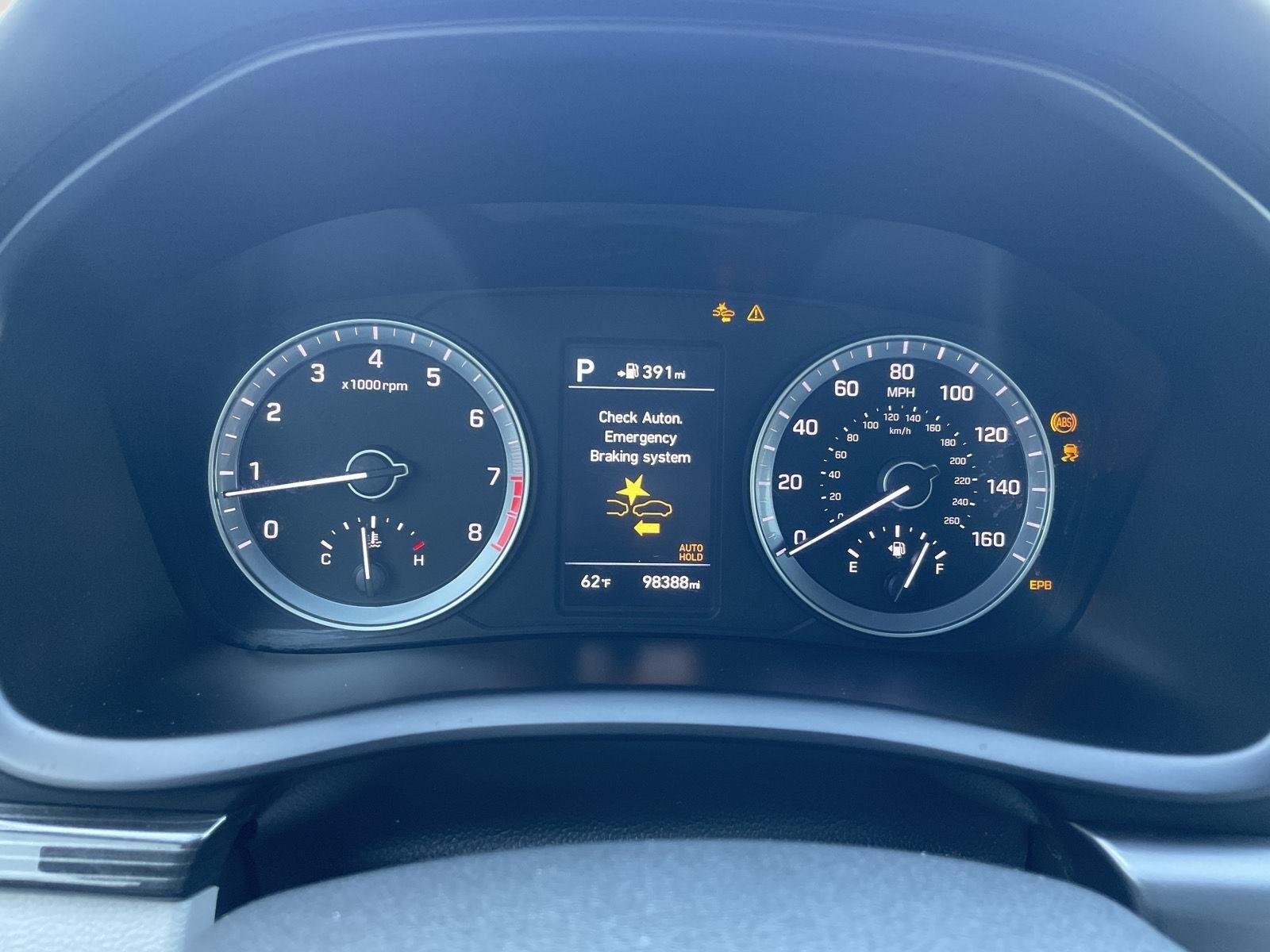 Used 2018 Hyundai Sonata Limited with VIN 5NPE34AF0JH725481 for sale in Kansas City