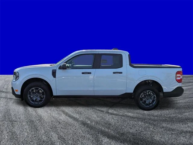 New 2026 Oxford White Ford XLT image 7