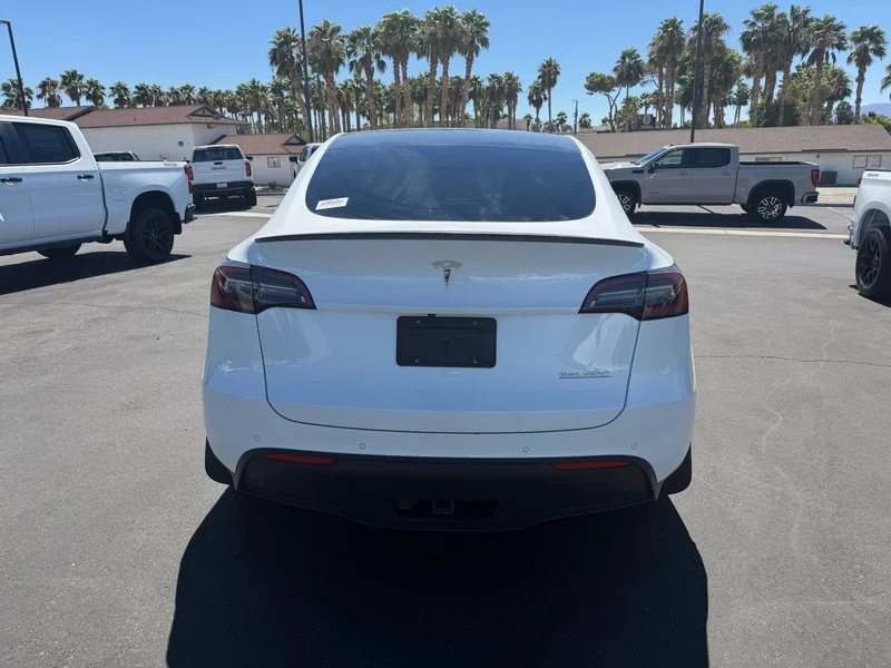 Used 2022 White Tesla Performance image 4