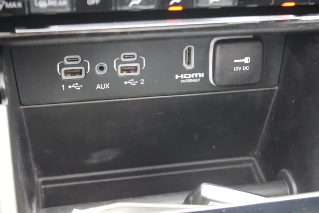 Used 2023 White Jeep Overland image 12