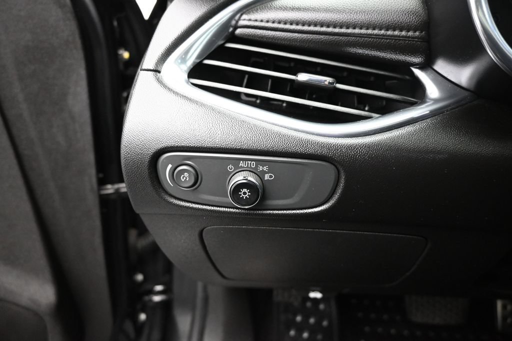 Used 2017 Black Chevrolet LT image 13