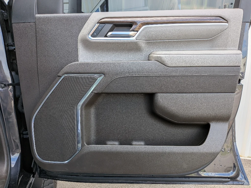 Used 2024 Dark Ash Metallic Chevrolet LT image 22
