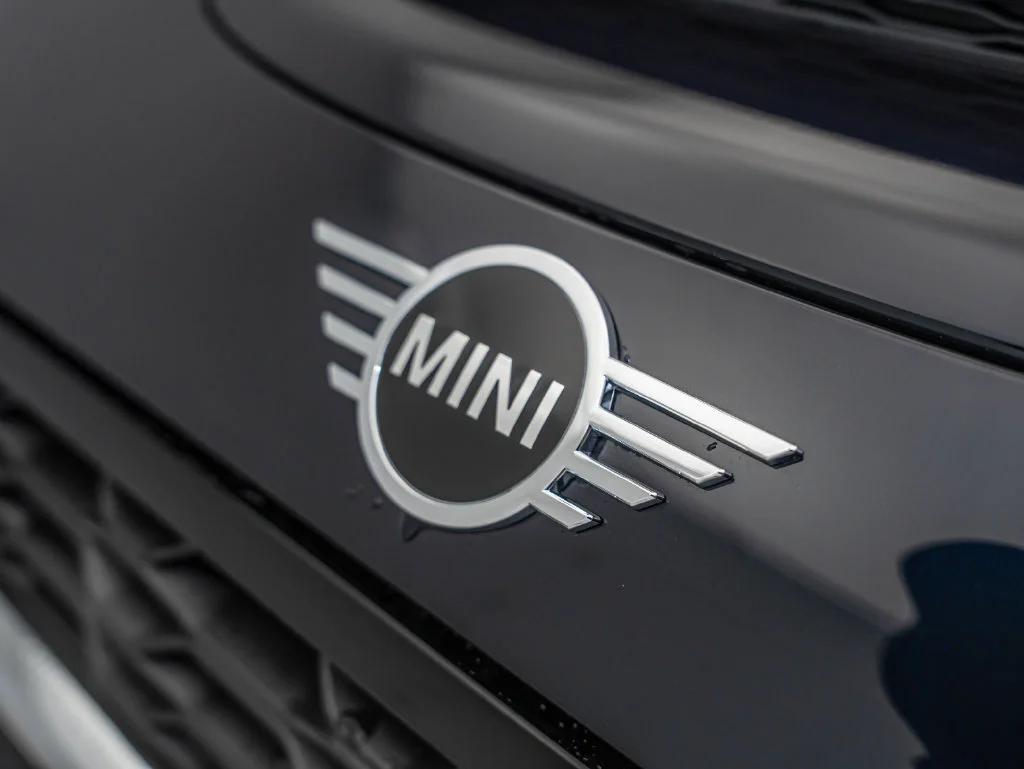 Used 2021 Mini Yours Enigmatic Black Metallic MINI Iconic image 3