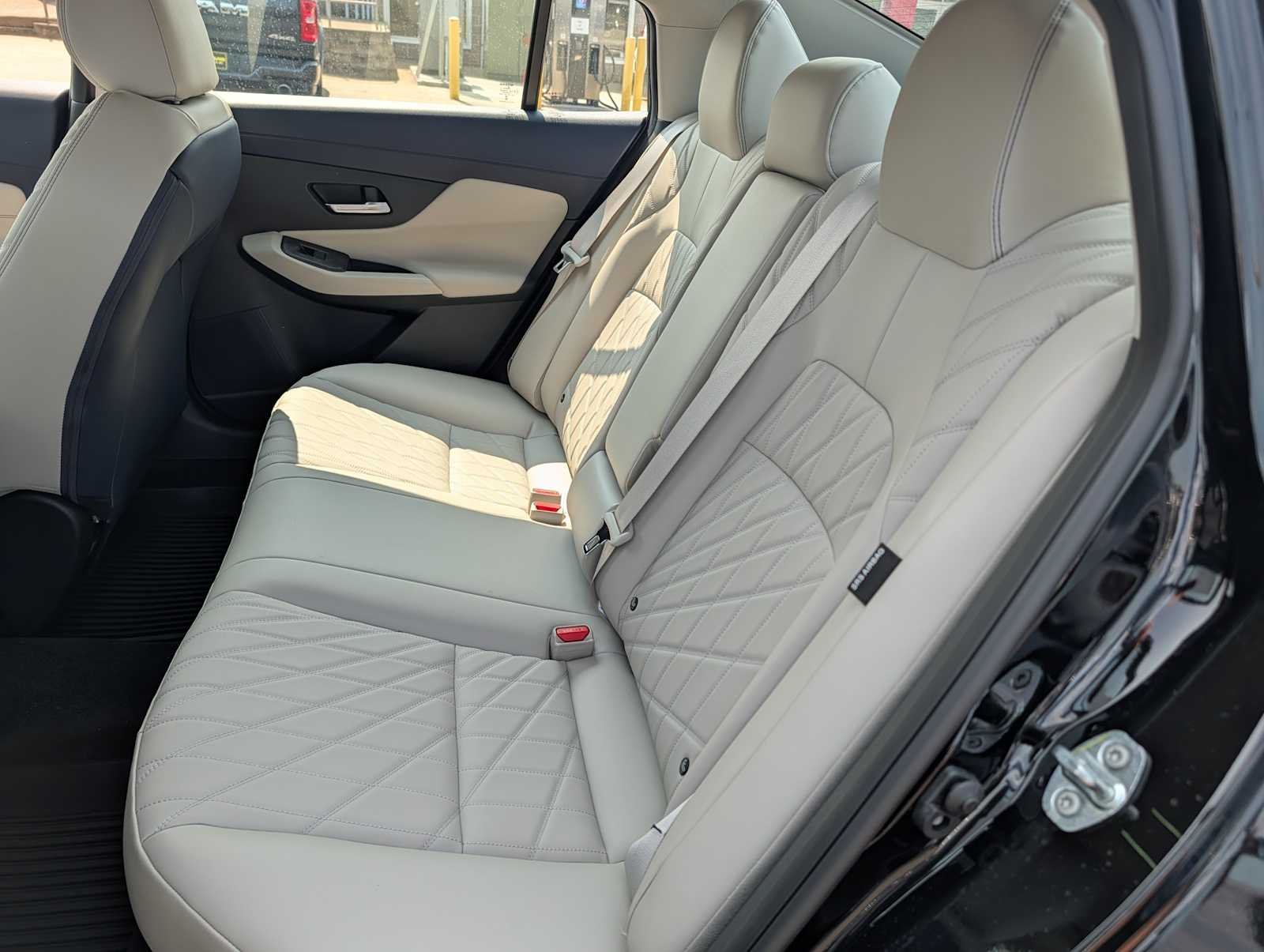 2026 Nissan Sentra SL - Photo 10
