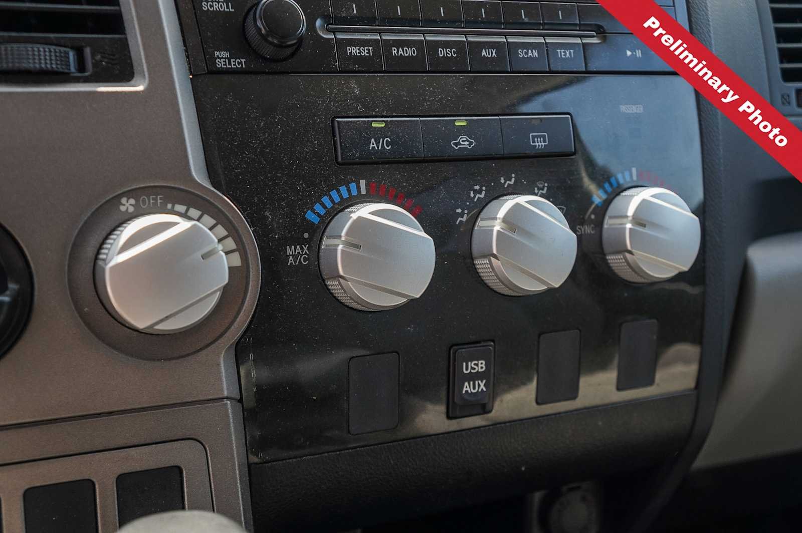 Used 2012 Silver Sky Metallic Toyota  image 21