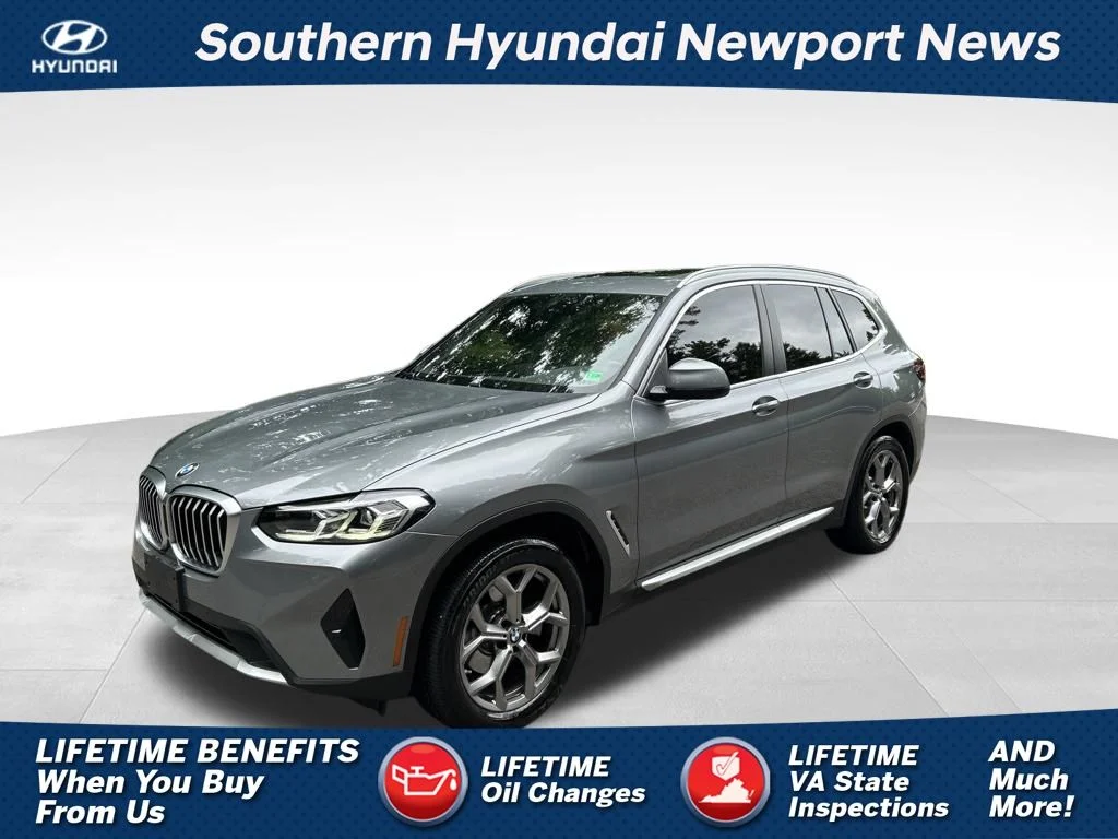 Used 2023 Gray BMW xDrive30i image 1