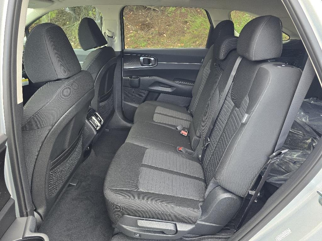 New 2026 Ivory Silver Kia LX image 4