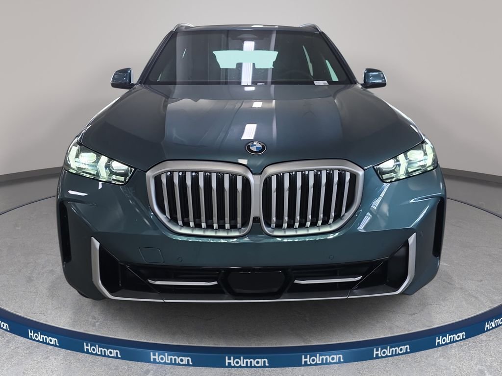 New 2026 Blue Ridge Mountain Metallic BMW sDrive40i image 2