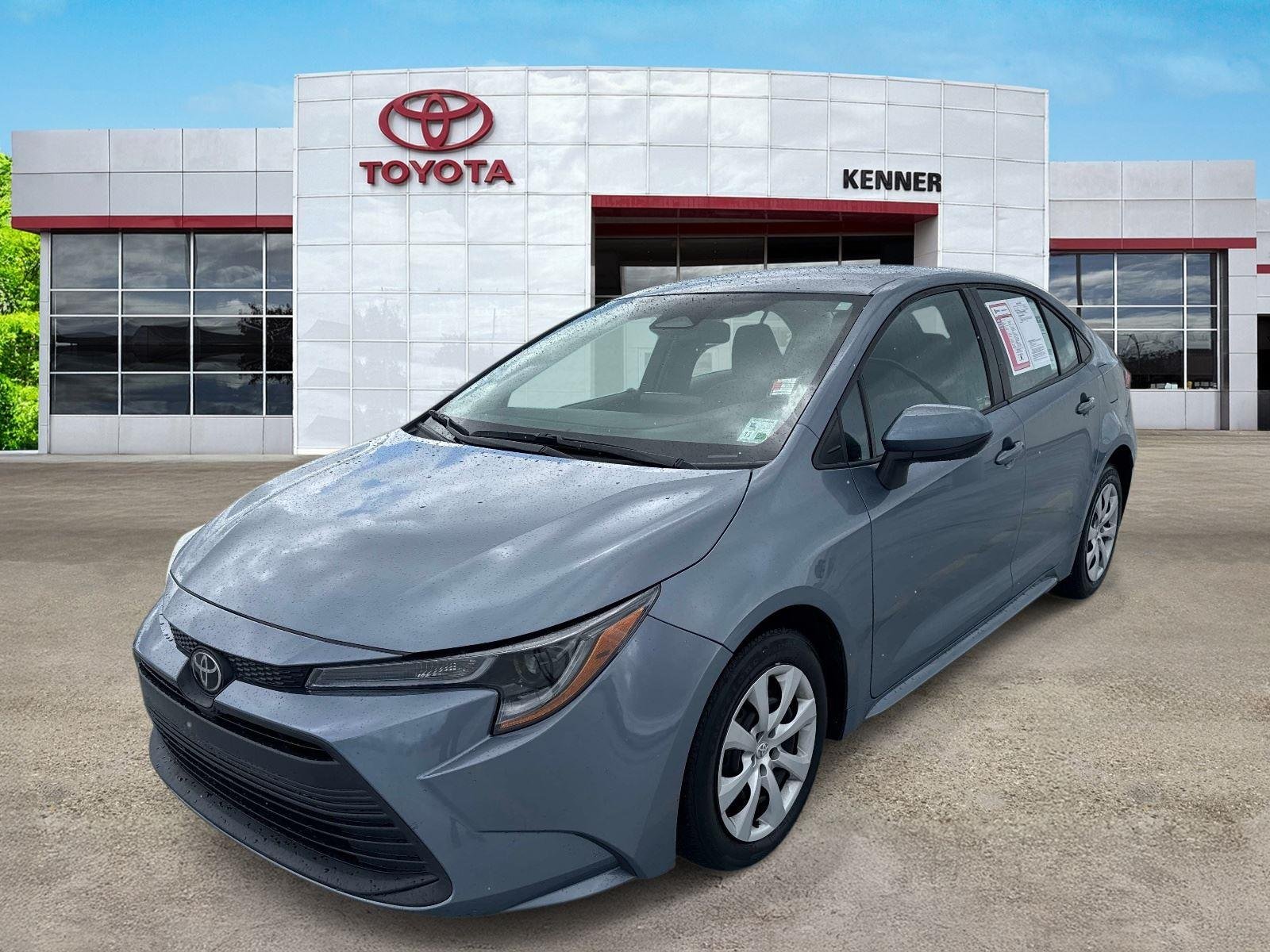 Used 2023 Celestite Toyota LE image 3