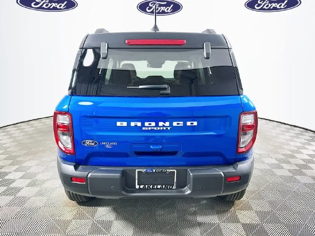 New 2026 Blue Ford Outer Banks image 4