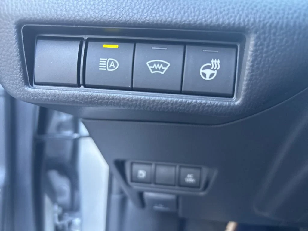 Used 2024  Toyota SE image 20