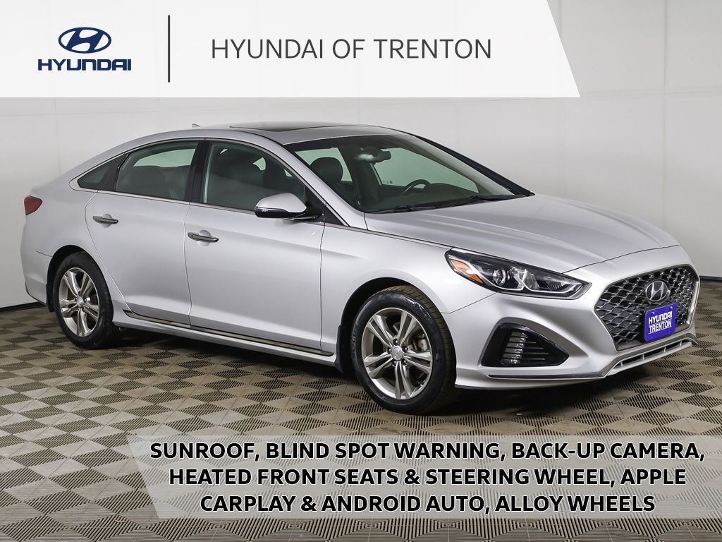 Used 2019 Silver Hyundai Sport image 1