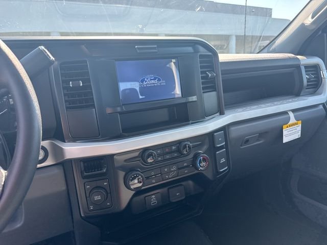 New 2026 Oxford White Ford F-350® XL image 11