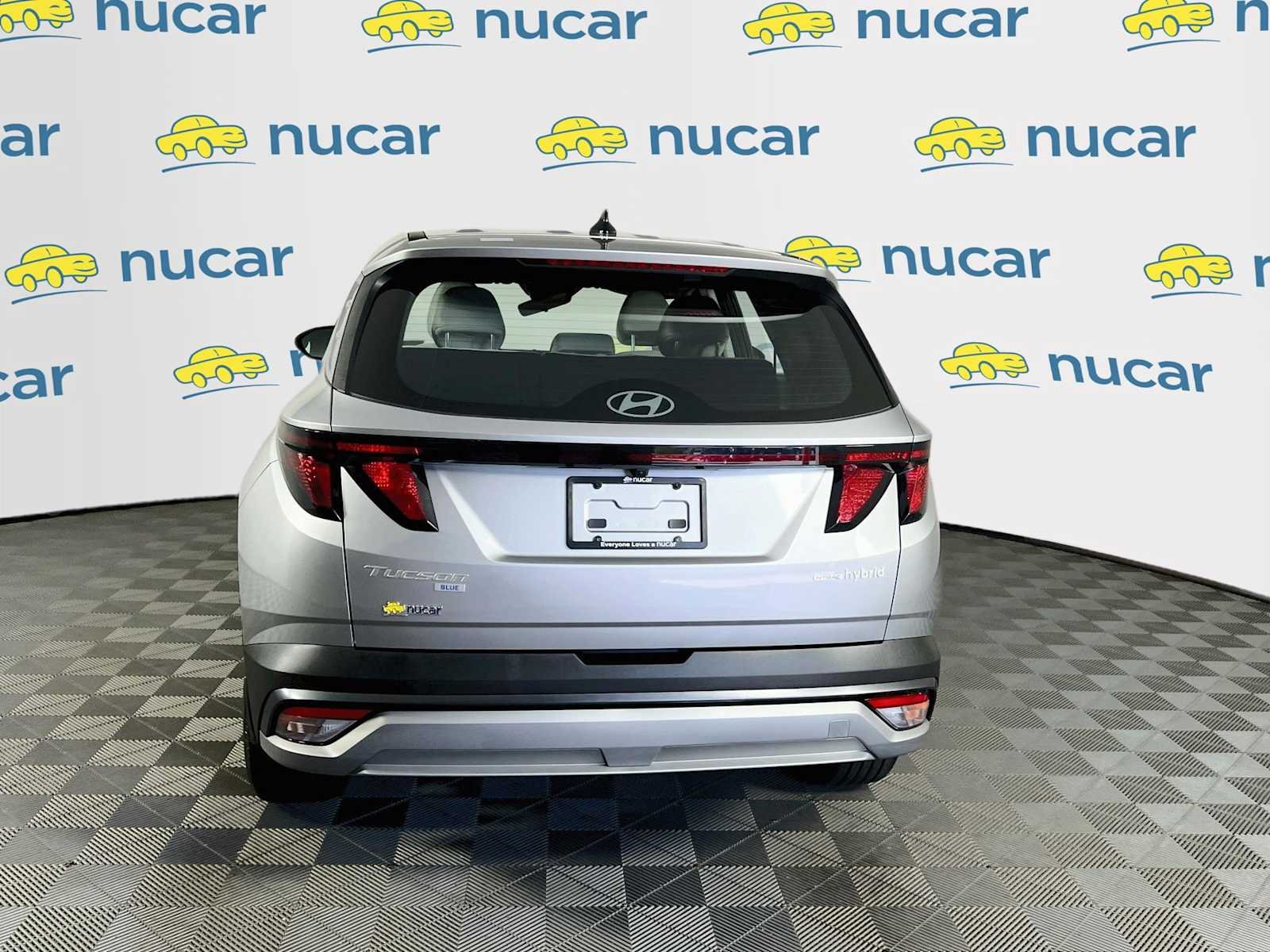 Used 2026 Shimmering Silver Hyundai Blue SE image 6