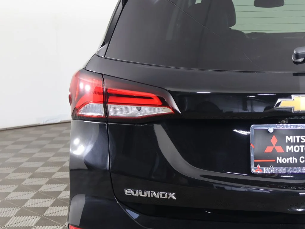 Used 2022 Black Chevrolet Premier image 13