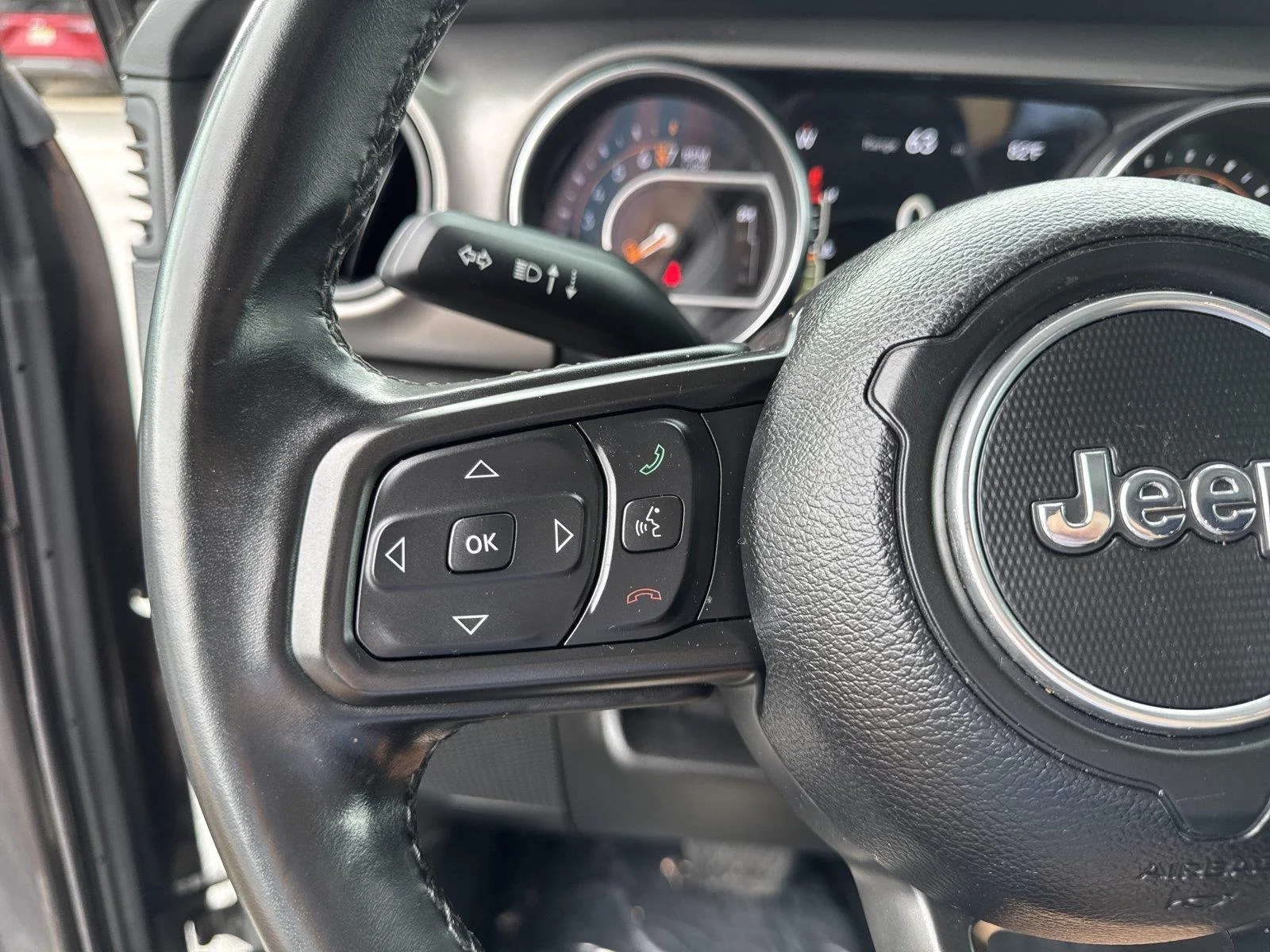 Used 2021 Granite Crystal Metallic Clearcoat Jeep Sport S image 20