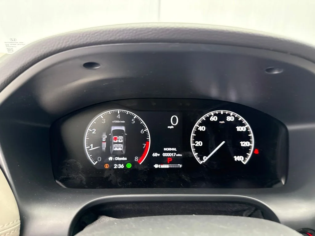 New 2027 Platinum White Pearl Honda LX image 22