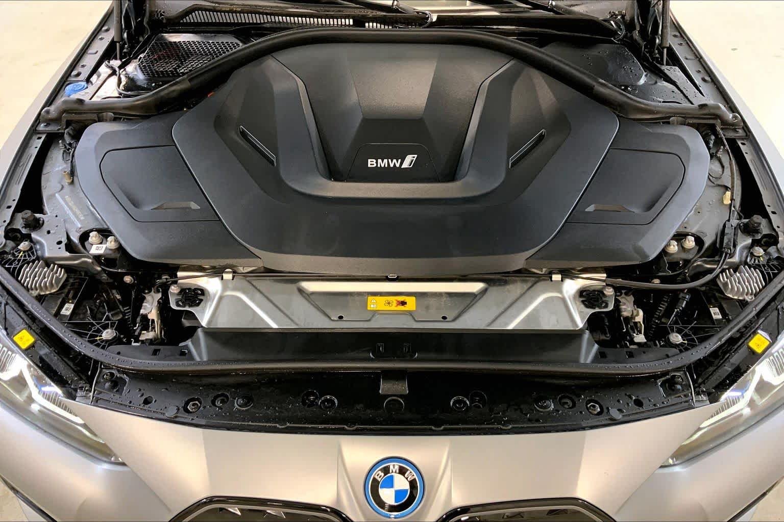 Certified Used 2024 Frozen Pure Grey II Metallic BMW M50 image 30