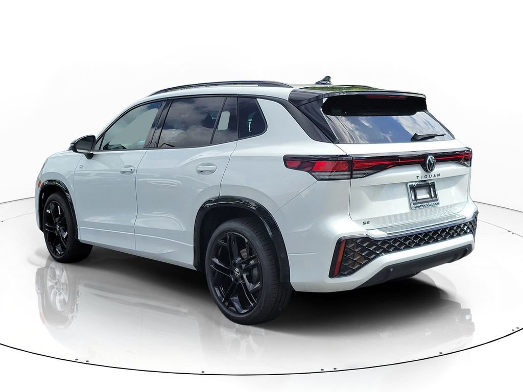 New 2026 White/off-white Volkswagen 2.0T SE R-Line Black image 3