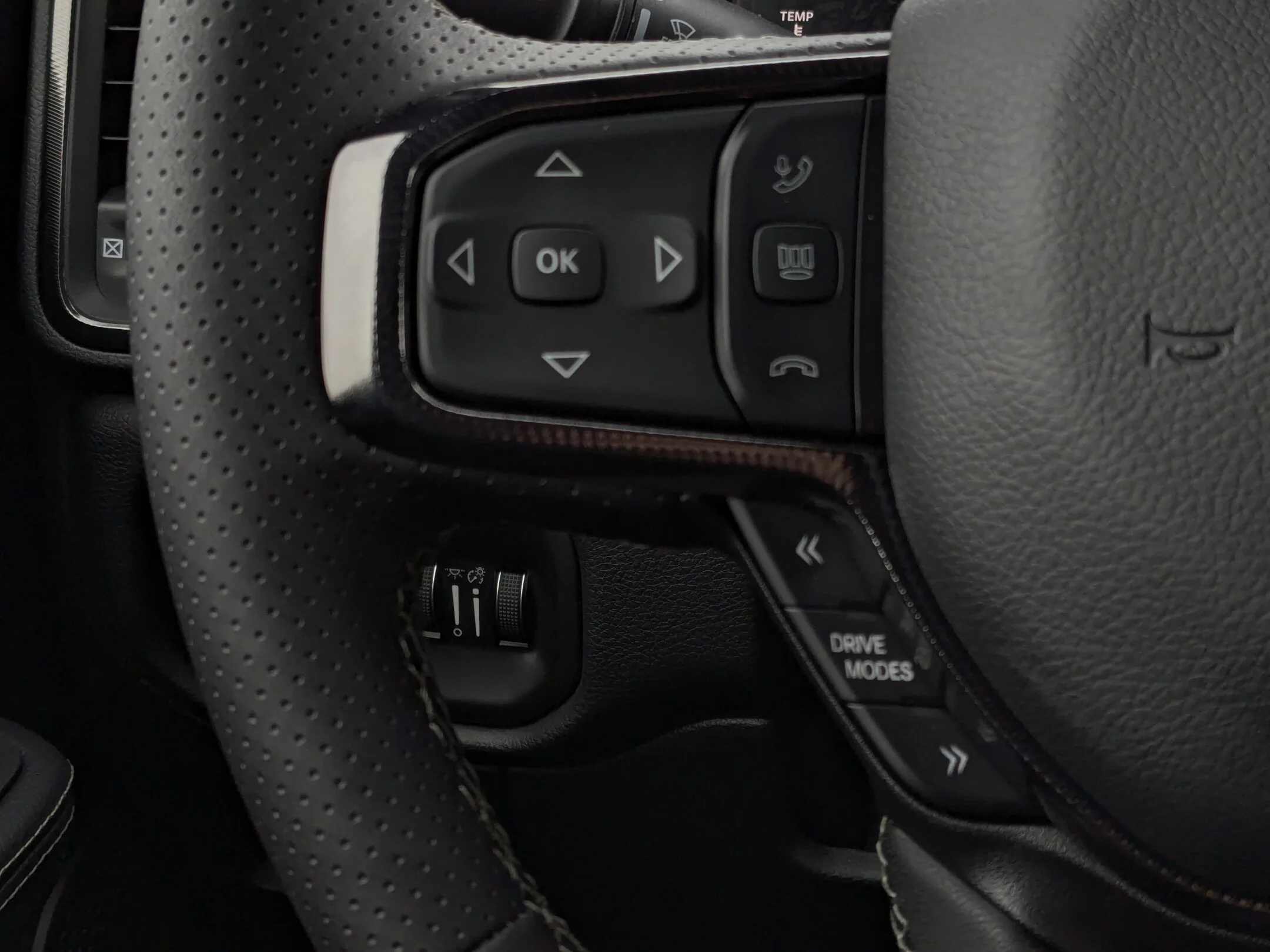 New 2026 Black RAM Sport - - Pano Sunroof - Sport Perf Hood - Anti-Spin Rear Axle - Trailer Brake Control & More! image 17