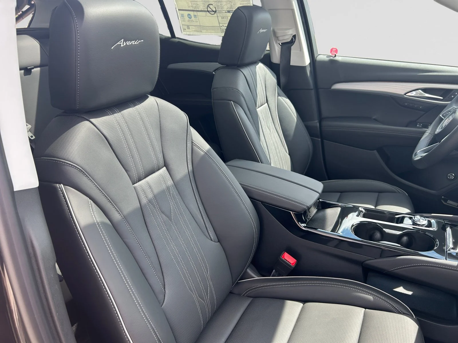 New 2026 Ebony Twilight Metallic Buick Avenir AWD image 12